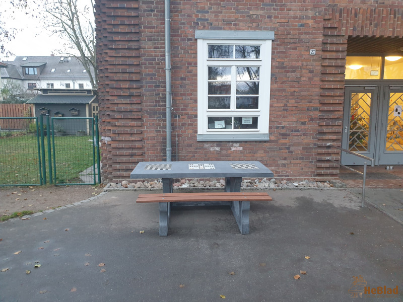 Montessori Grundschule aus Stralsund