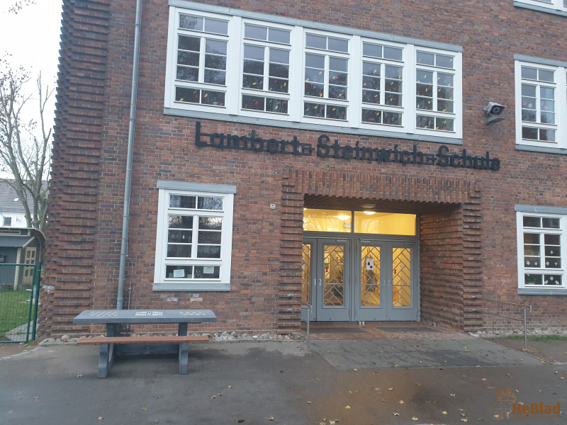 Montessori Grundschule aus Stralsund