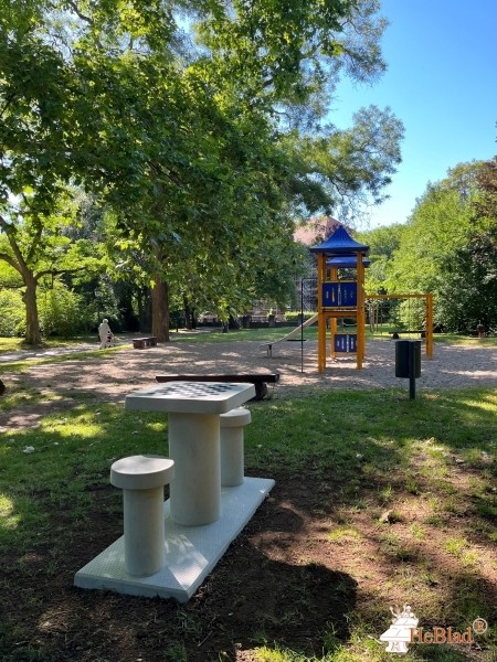 Spielplatz Dr.-W.-Külz-Platz aus Aschersleben