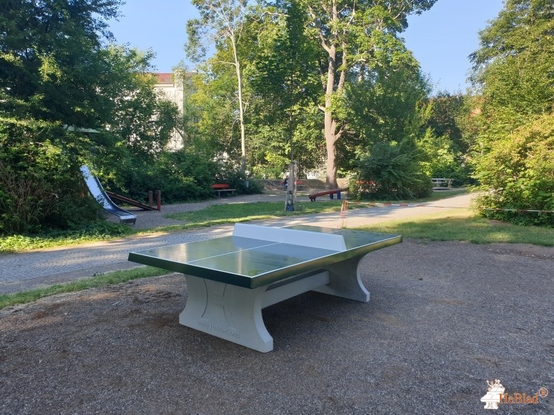 Spielplatz Dr.-W.-Külz-Platz aus Aschersleben