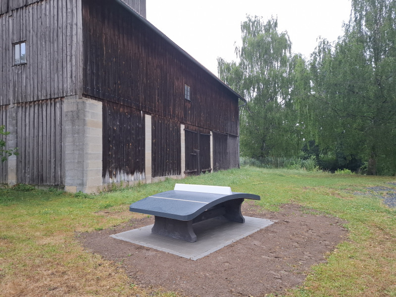 Ützdorf - Ortsmitte - nähe Dorfweiher aus Weidenberg