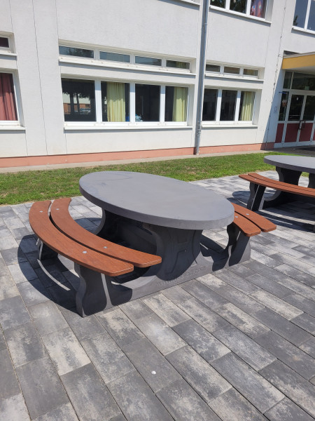 Georg-August-Zinn-Schule aus Büdingen Düdelsheim