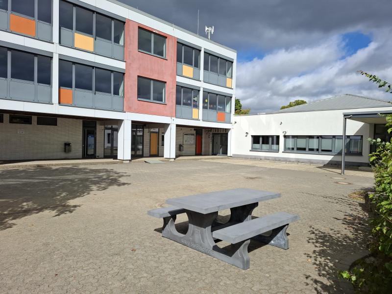 Goldbachschule Frohnhausen aus Dillenburg-Frohnhausen