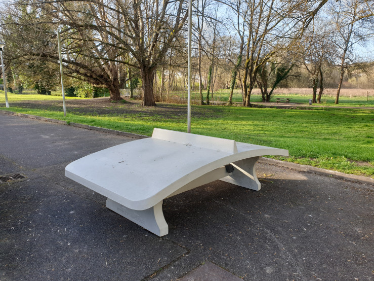 Fuß-Volleyball Tisch Beton Naturell