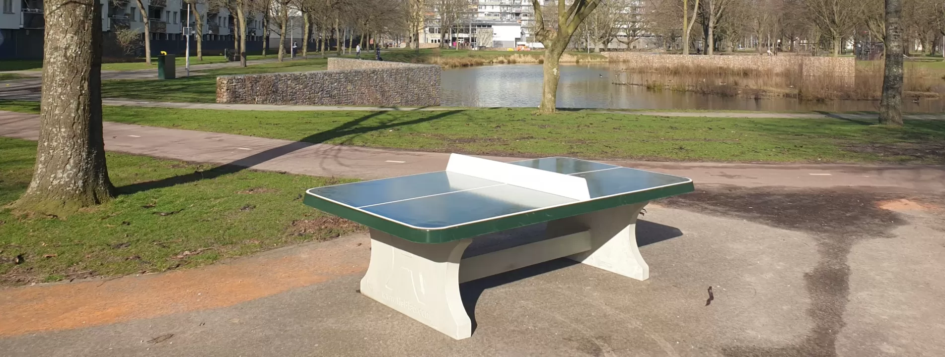 tischtennisplatte beton grün